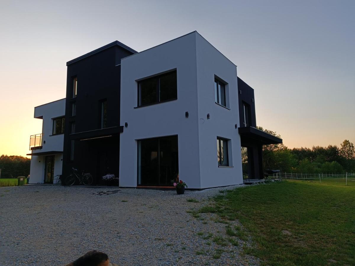 Modern Rancho - Apartamenty Nad Rzeka, Przy Stadninie Koni Kruszyna  Esterno foto
