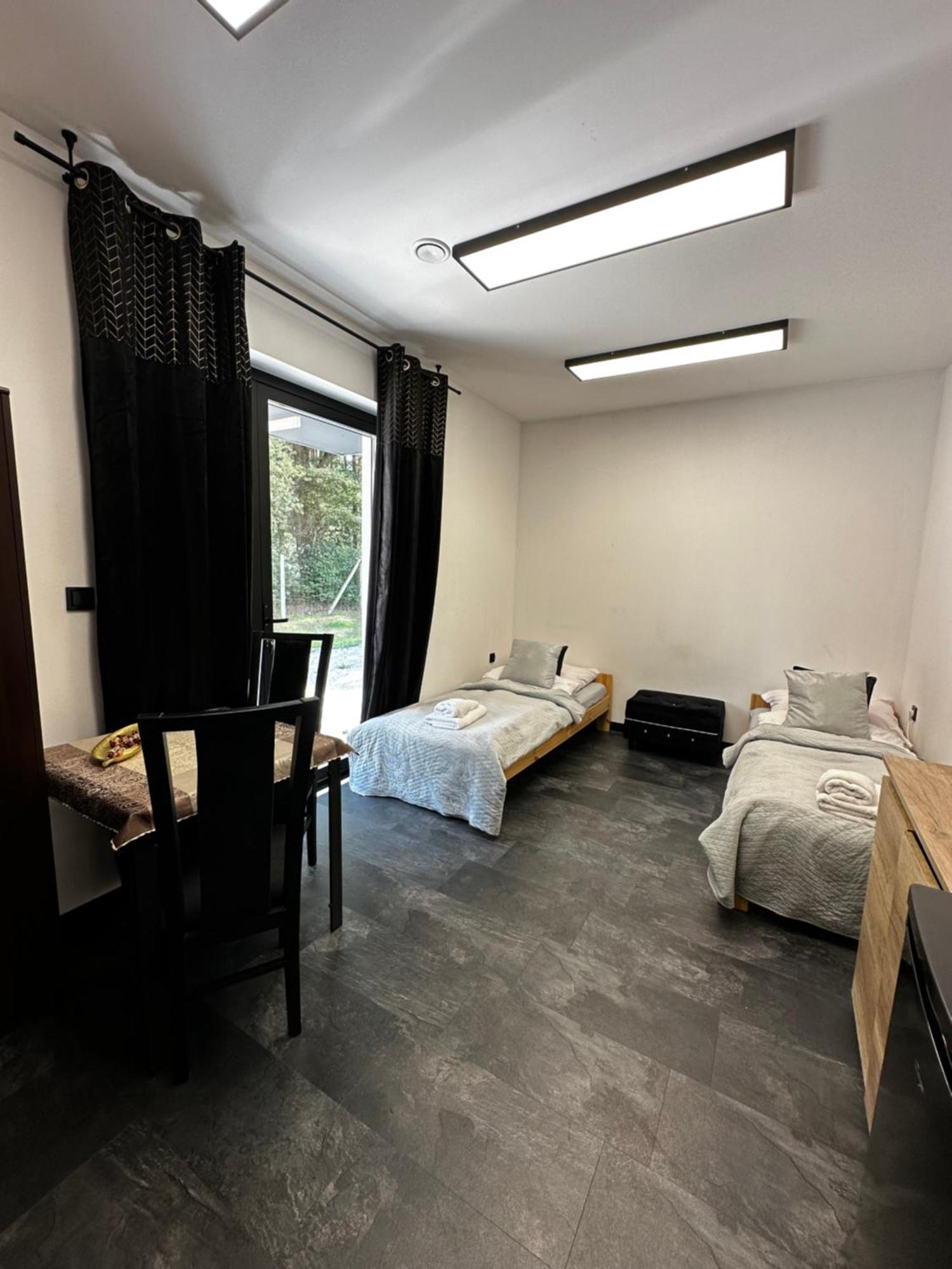 Modern Rancho - Apartamenty Nad Rzeka, Przy Stadninie Koni Kruszyna  Esterno foto